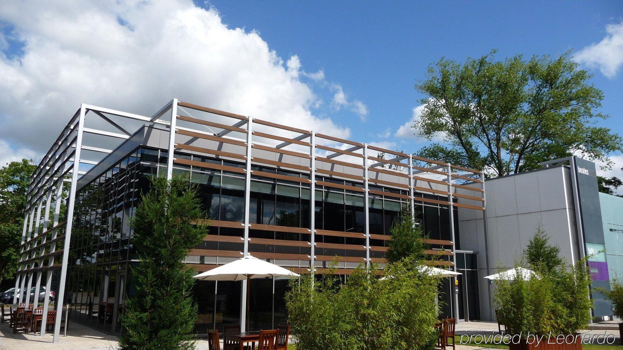 Beales Hotel Hatfield  Eksteriør billede