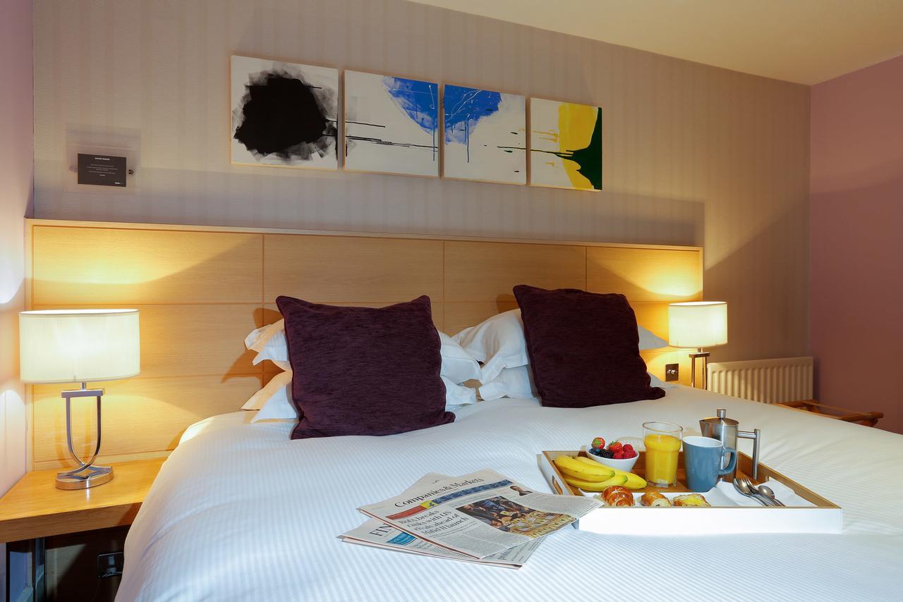 Beales Hotel Hatfield  Eksteriør billede